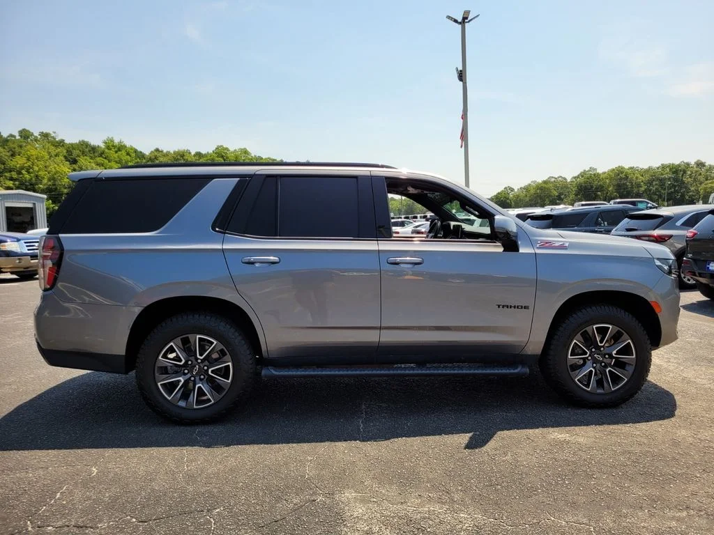 2021 Chevrolet Tahoe Z71 - Photo 11