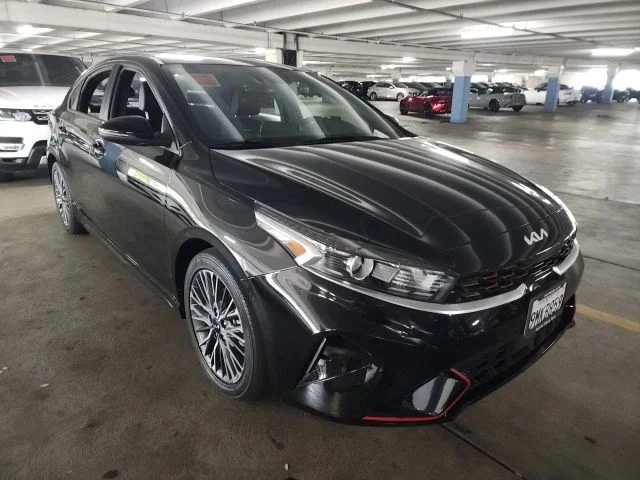 2024 Kia Forte GT-Line AT's photo