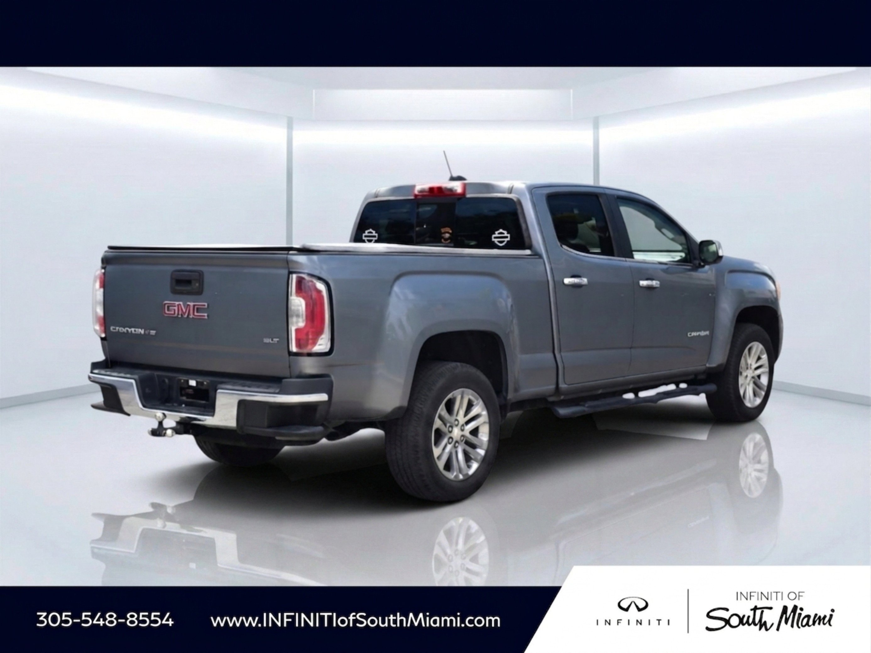 Used 2018 Satin Steel Metallic GMC 2WD SLT image 4