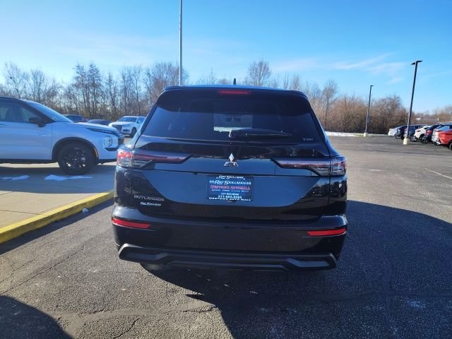 New 2026 Black Mitsubishi ES image 6