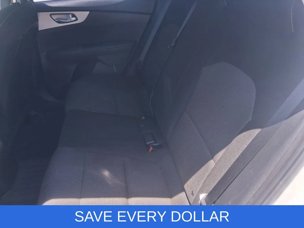 Used 2024 White Kia LXS image 14