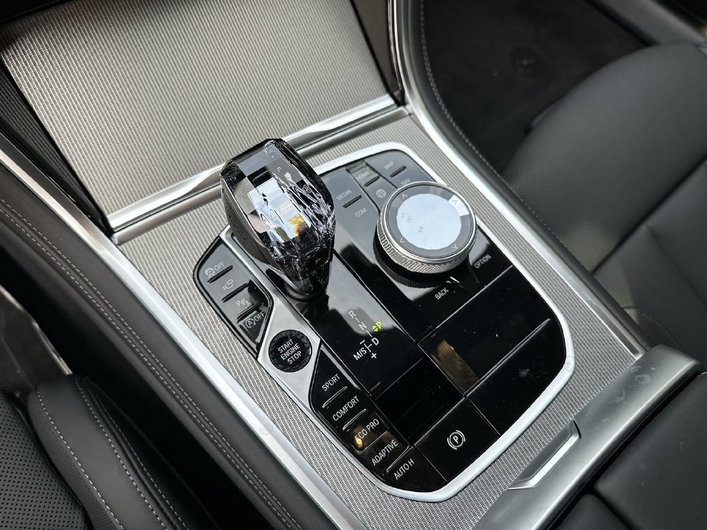 Used 2026 Black BMW 840i image 21