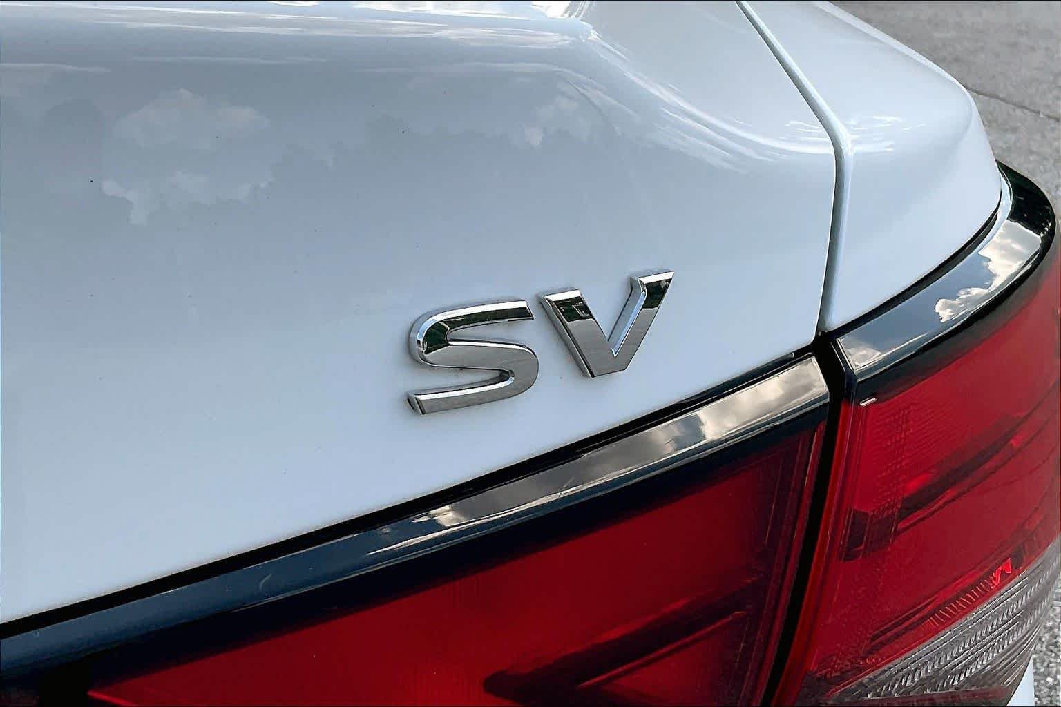 Used 2024 Fresh Powder Nissan SV image 10