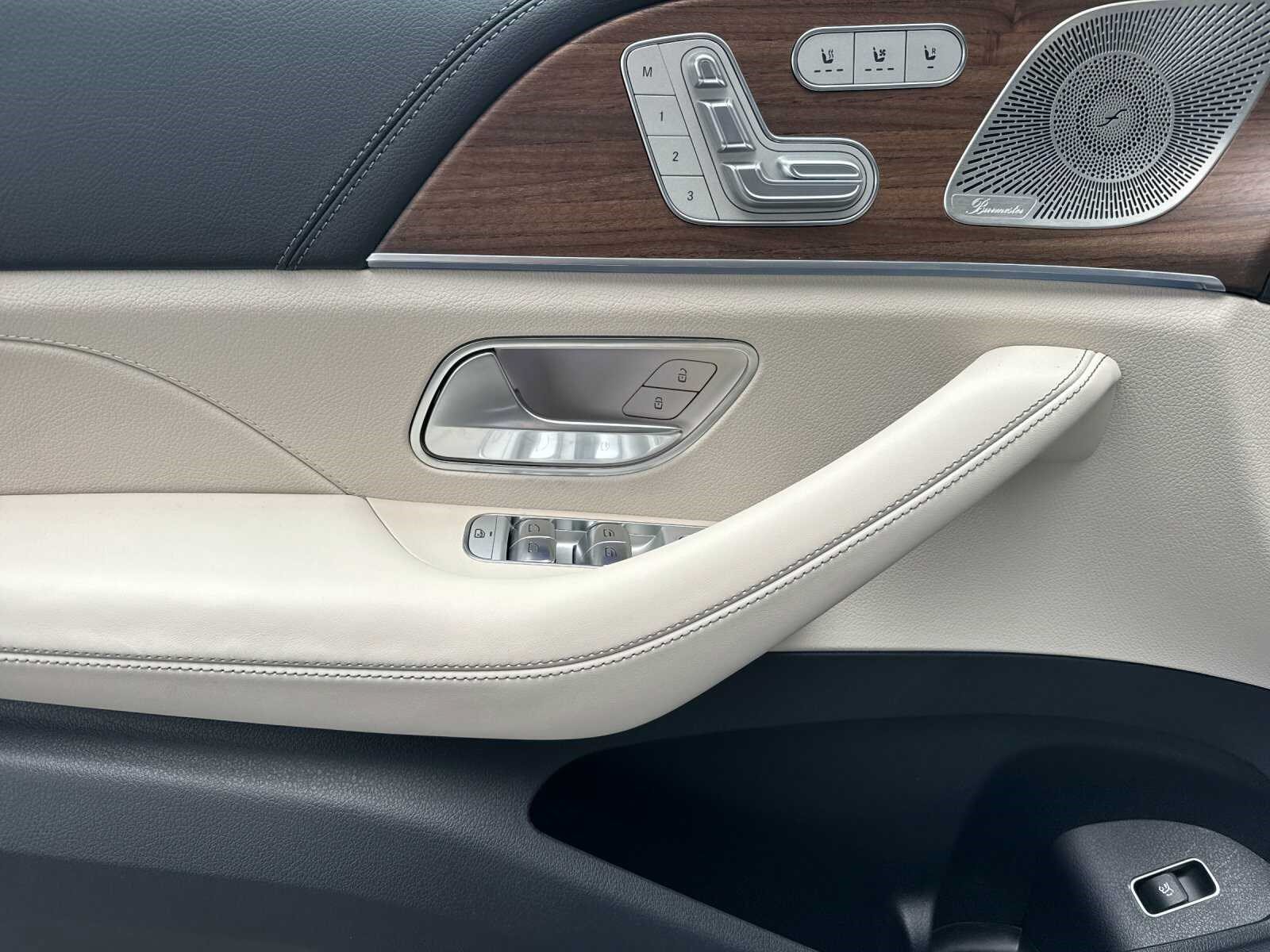 2026 Mercedes-Benz GLE AMG GLE 53 - Photo 11