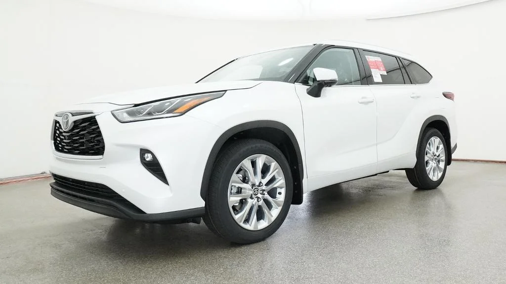 New 2026 Wind Chill Pearl Toyota Limited image 6