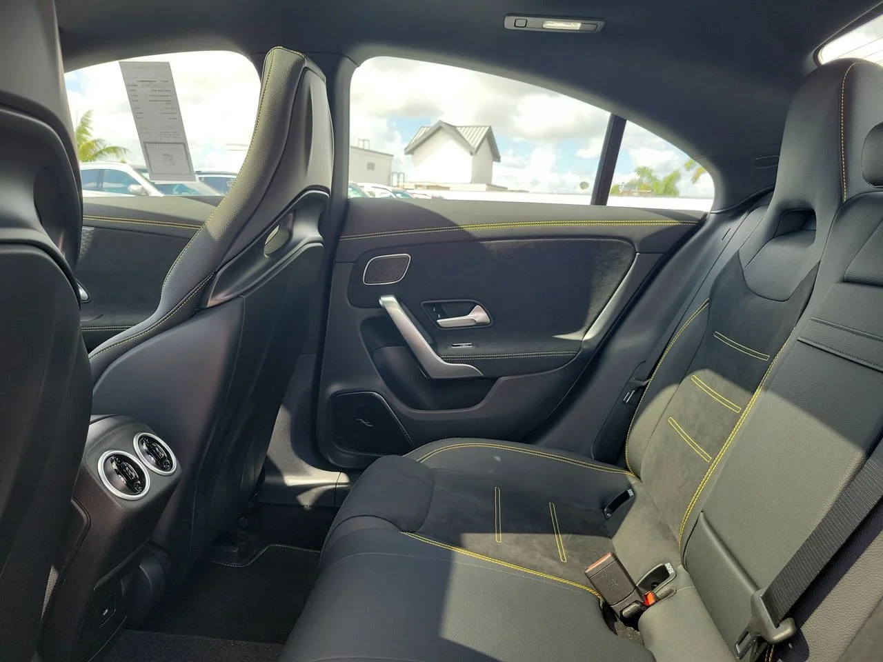 New 2026 MANUFAKTUR Mountain Grey Magno Mercedes-Benz AMG® CLA 45 4MATIC® Coupe image 12