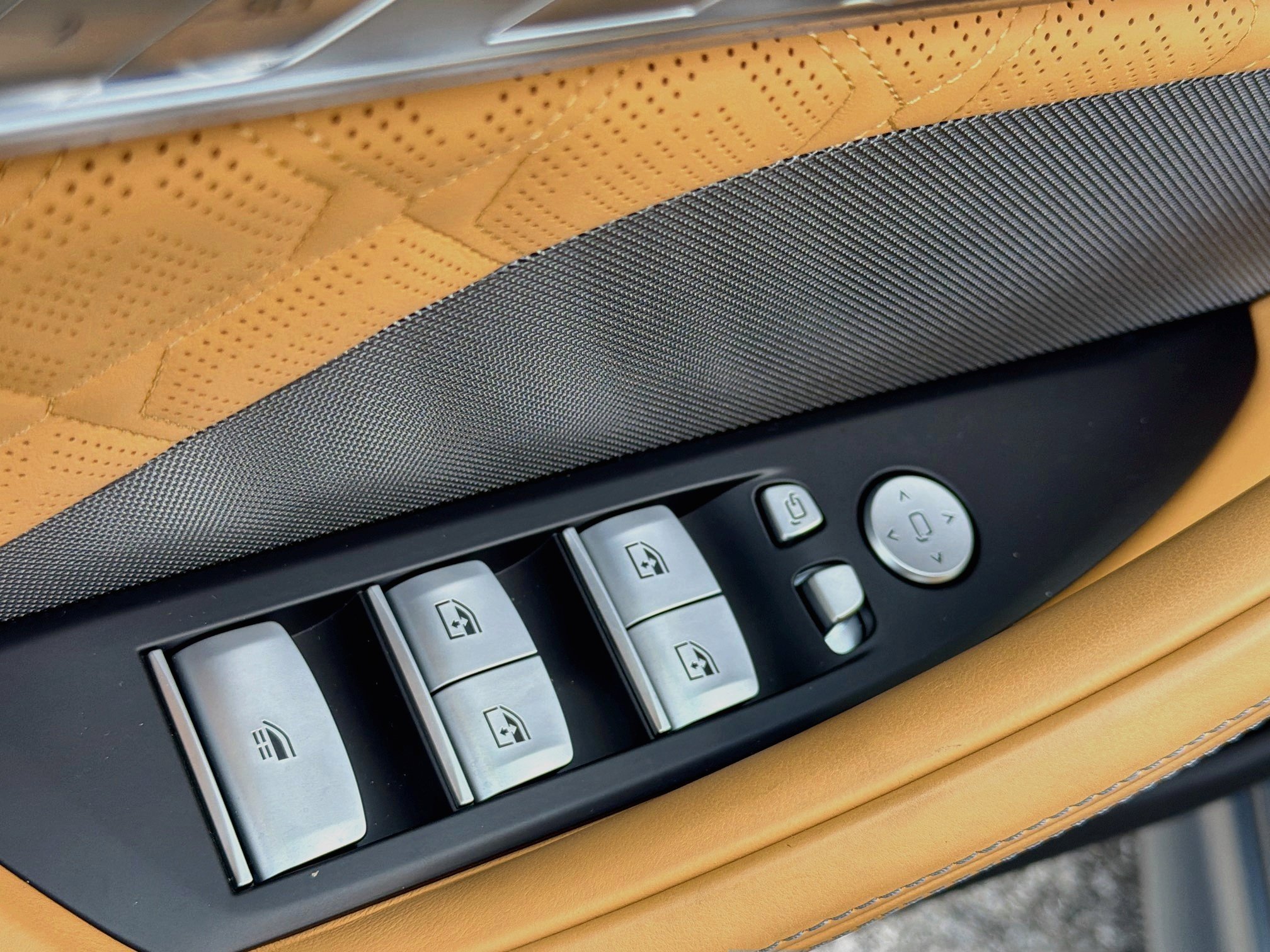 Used 2025 Frozen Pure Grey Metallic BMW Competition image 22