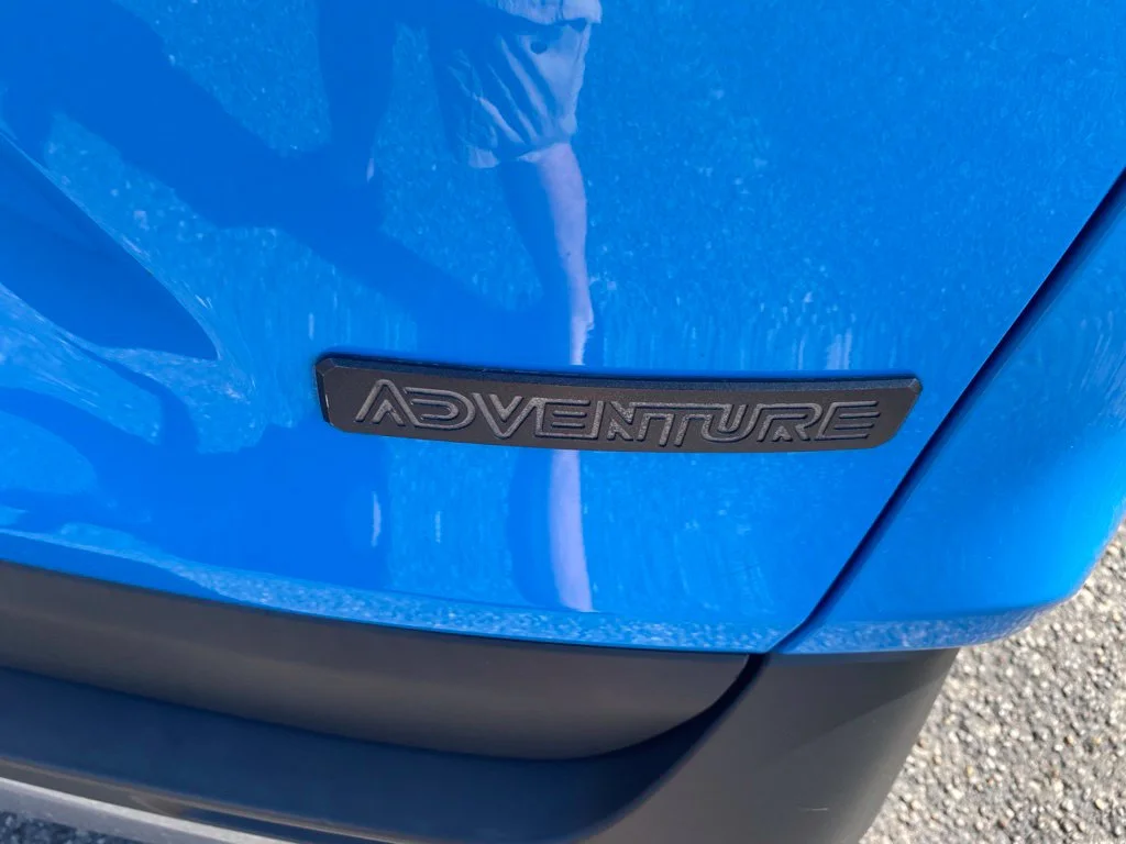 Used 2020 Blue Toyota Adventure image 14