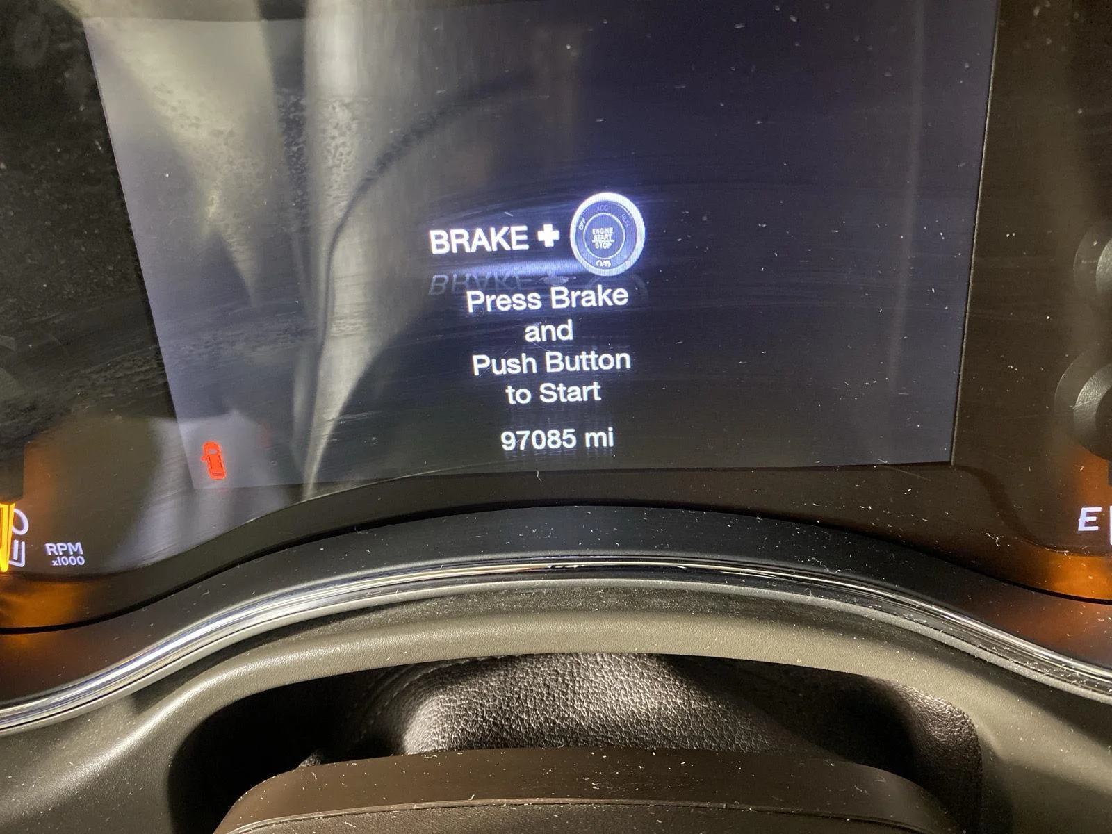 Used 2020 Diamond Black Crystal Pearlcoat Jeep Overland image 23
