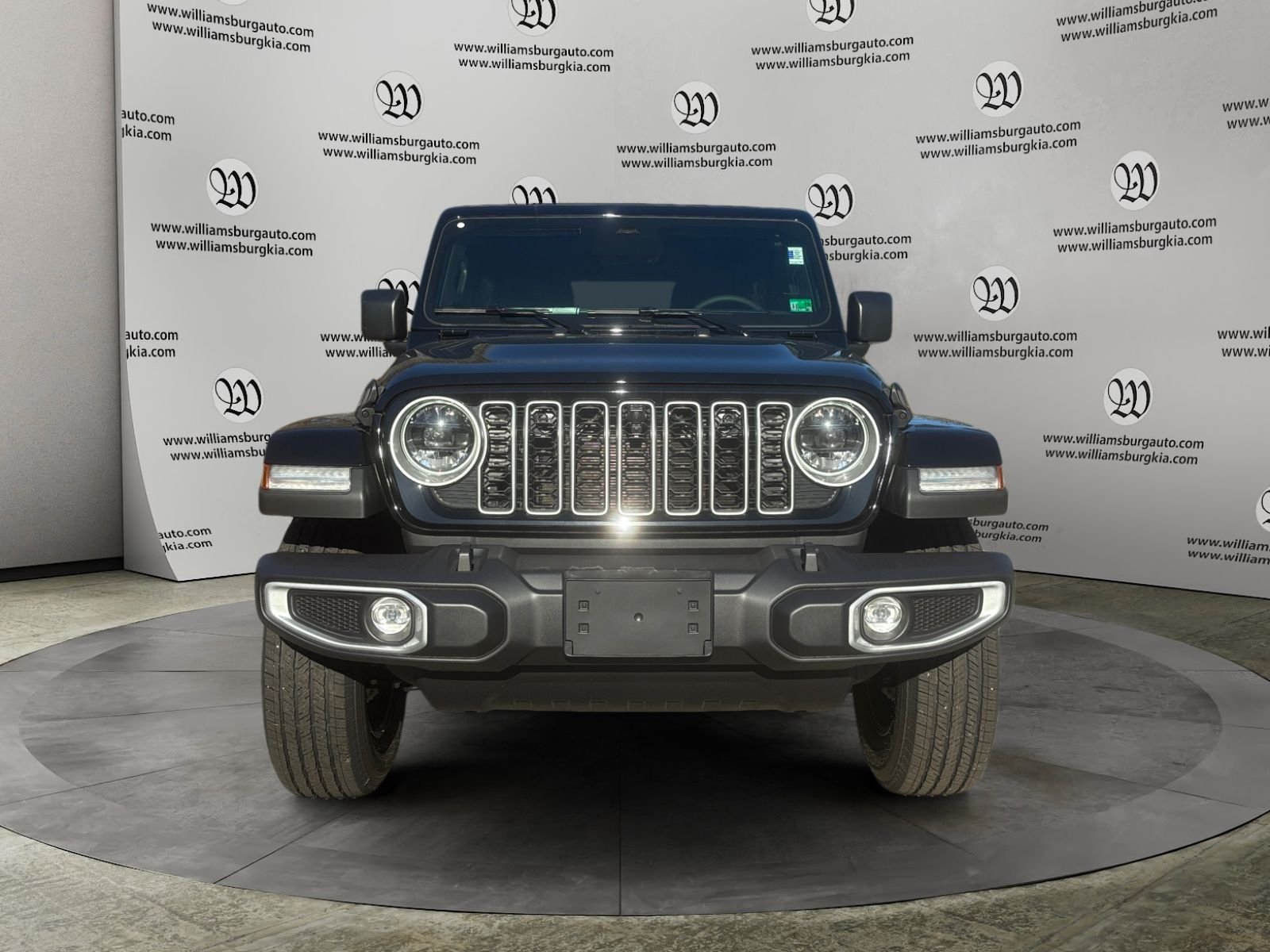 2026 Jeep Wrangler 4-Door Sahara - Photo 8