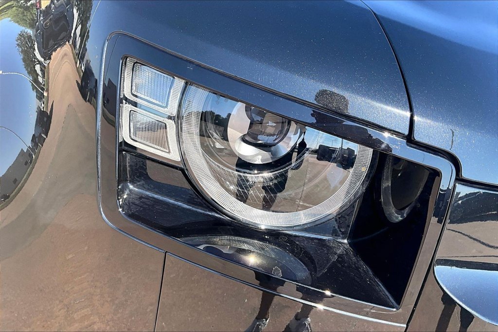 Used 2025 Black Land Rover S image 29