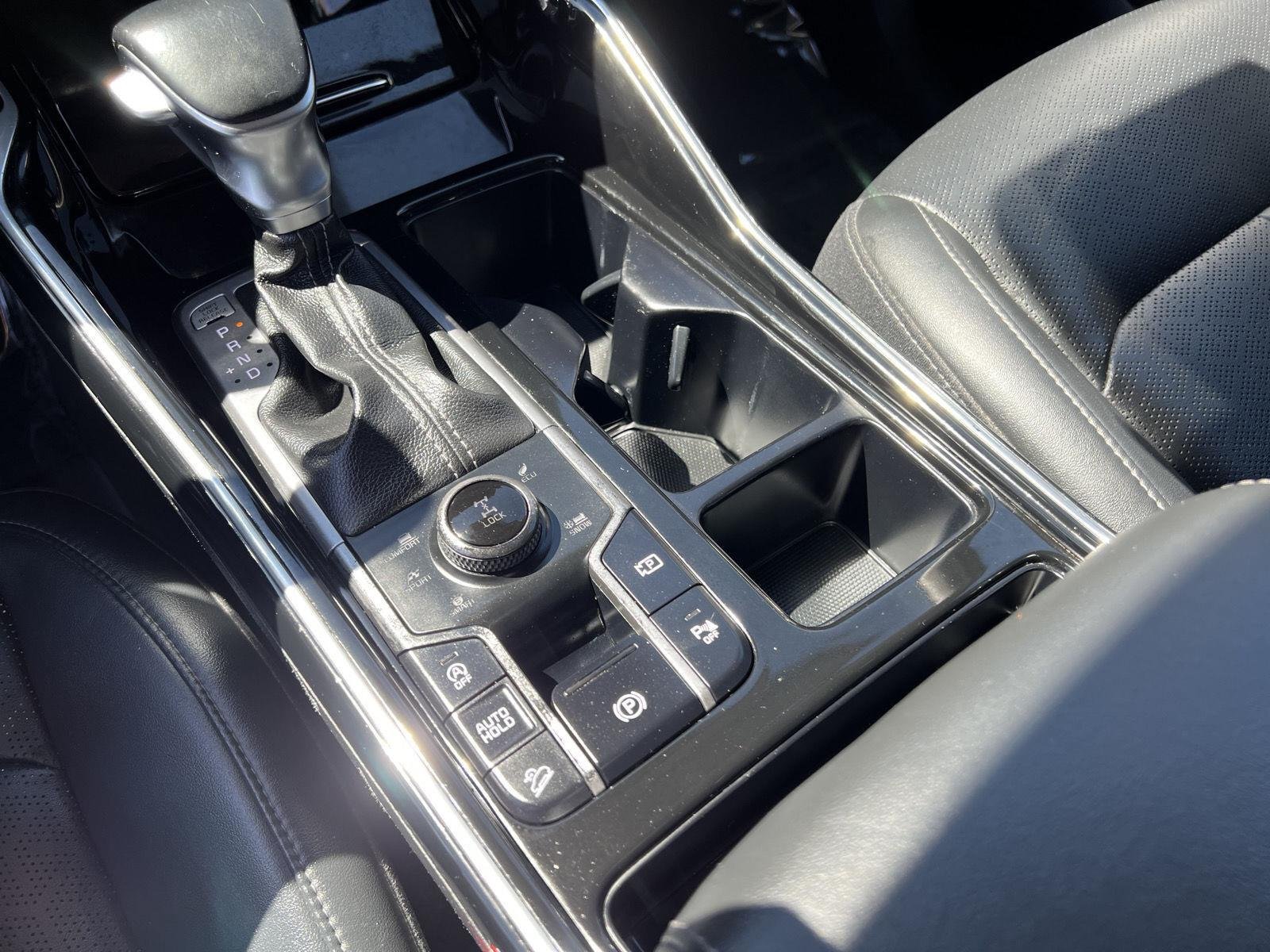 2022 Kia Sorento SX - Photo 27