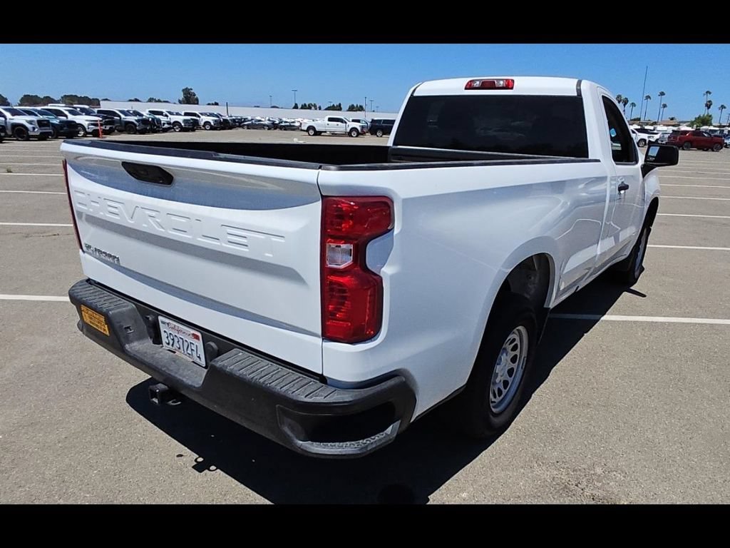 Used 2025 Summit White Chevrolet WT image 7
