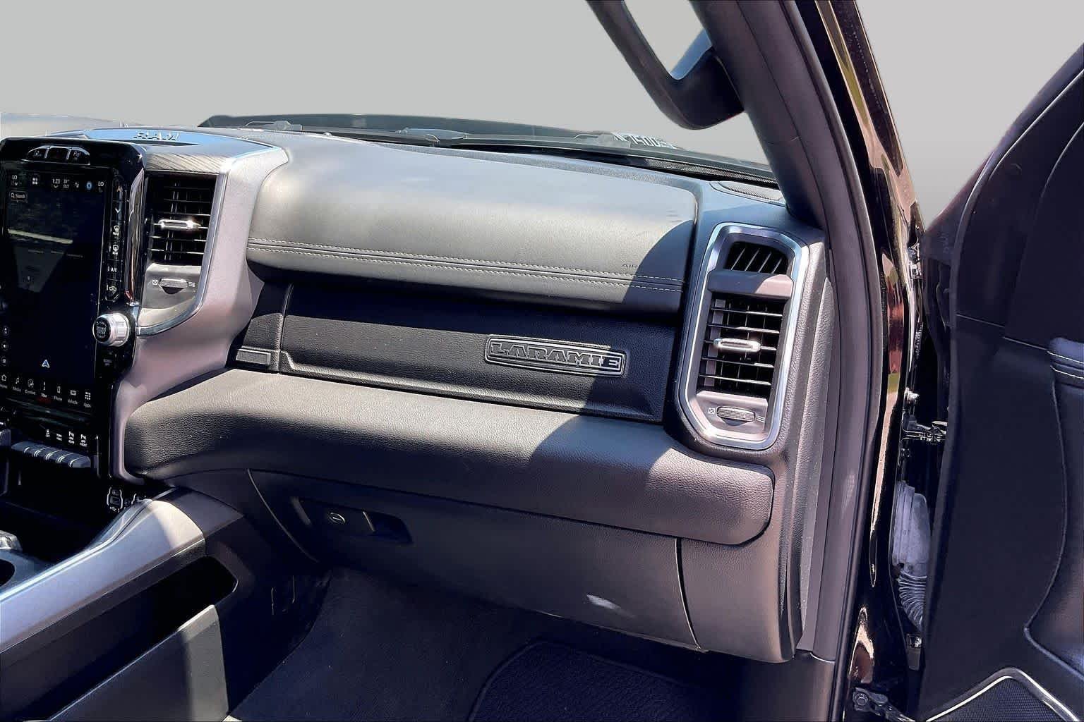 Used 2024 Diamond Black Crystal Pearlcoat Ram Laramie image 17