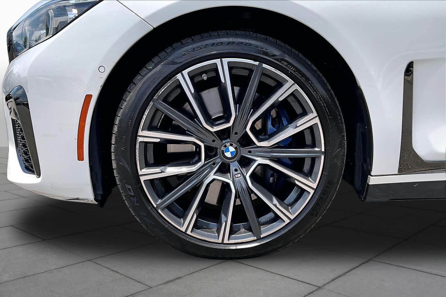 2022 BMW 7 Series 750i - Photo 10