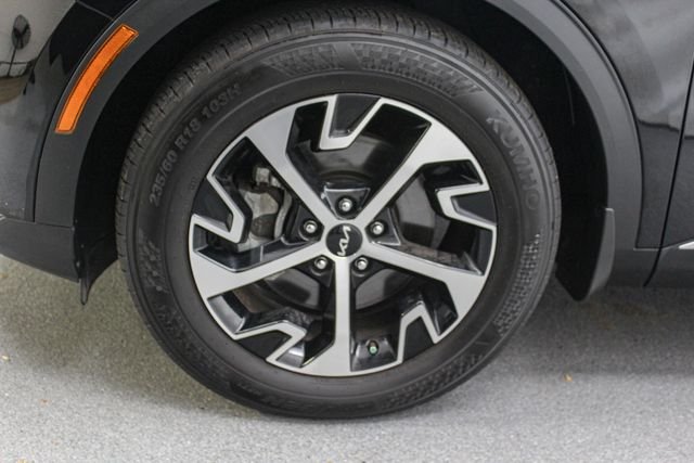 Certified Used 2025 Ebony Black Kia EX image 12