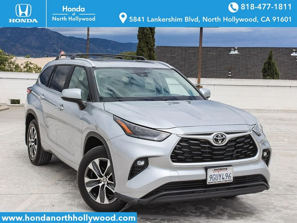 2023 Toyota Highlander XLE