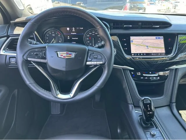 2025 Cadillac XT6 Premium Luxury - Photo 8