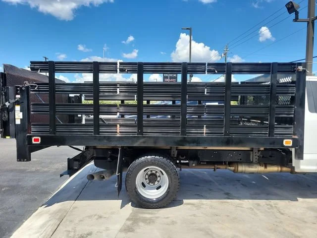 Used 2017 Oxford White Ford XL image 27