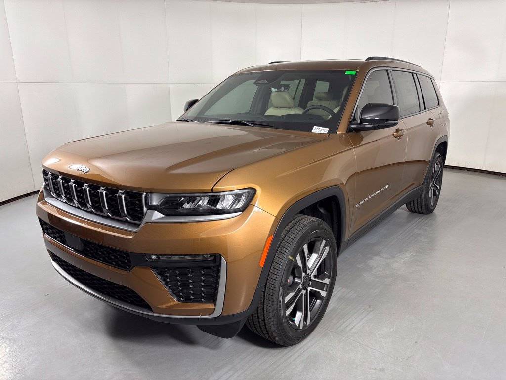 New 2027 Copper Shino Metallic Clearcoat Jeep Limited image 4