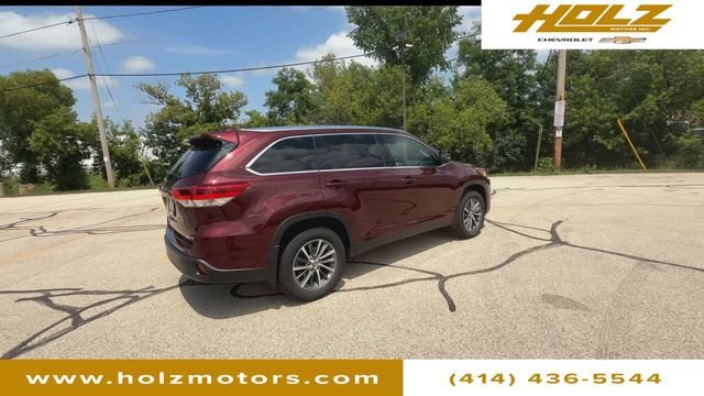 2019 Toyota Highlander XLE - Photo 8
