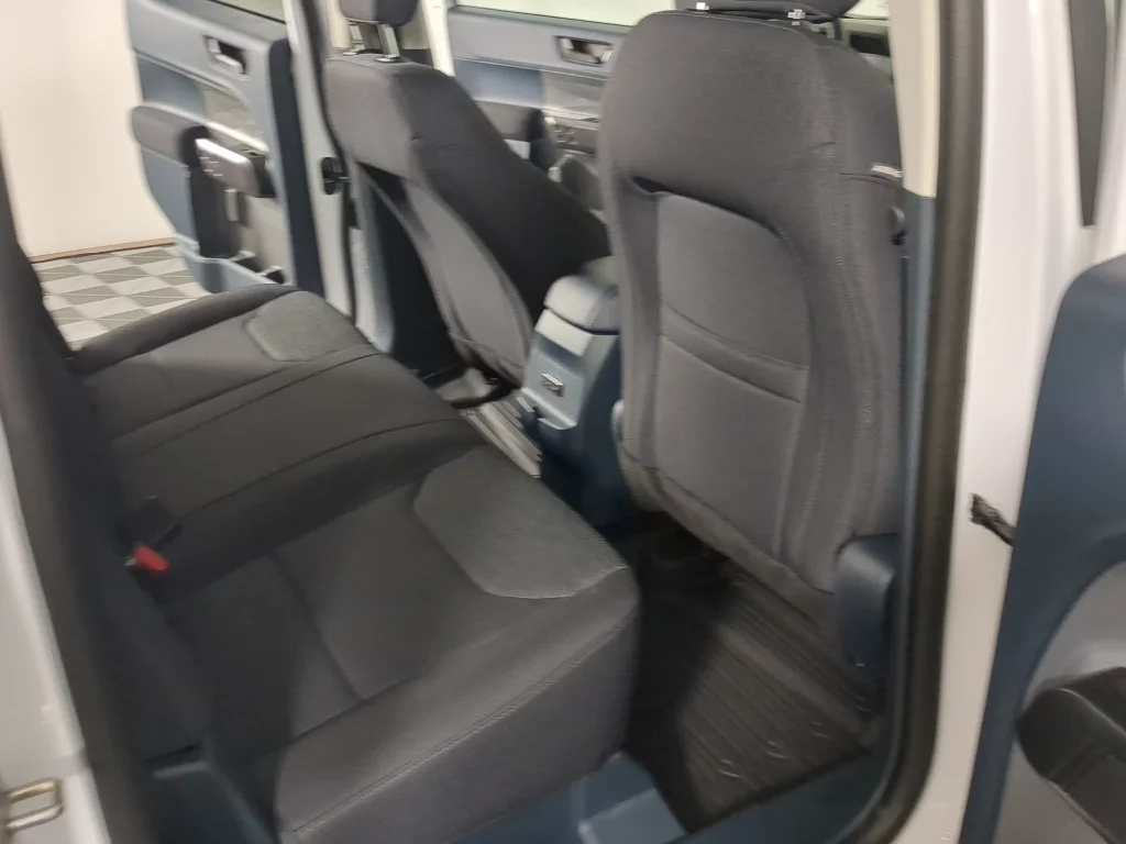 New 2026 Oxford White Ford XL image 13