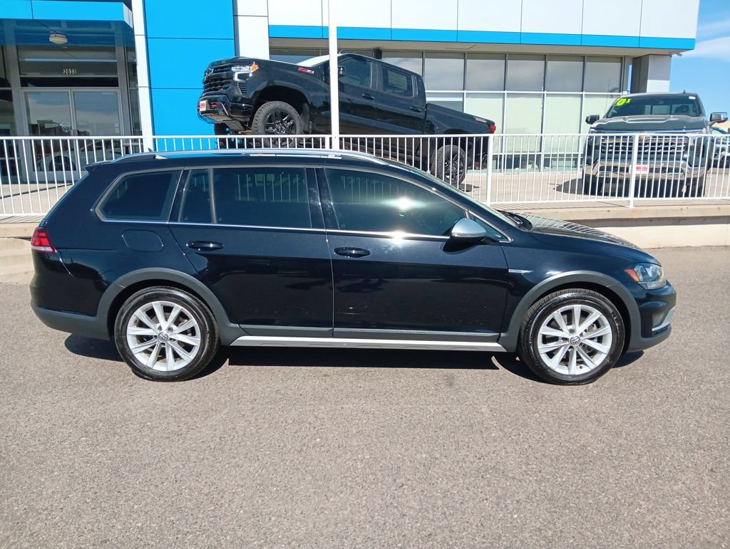 Used 2019 Black Volkswagen S image 6