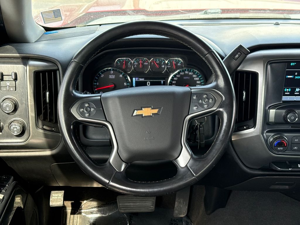 Used 2018 Red Chevrolet LT image 23