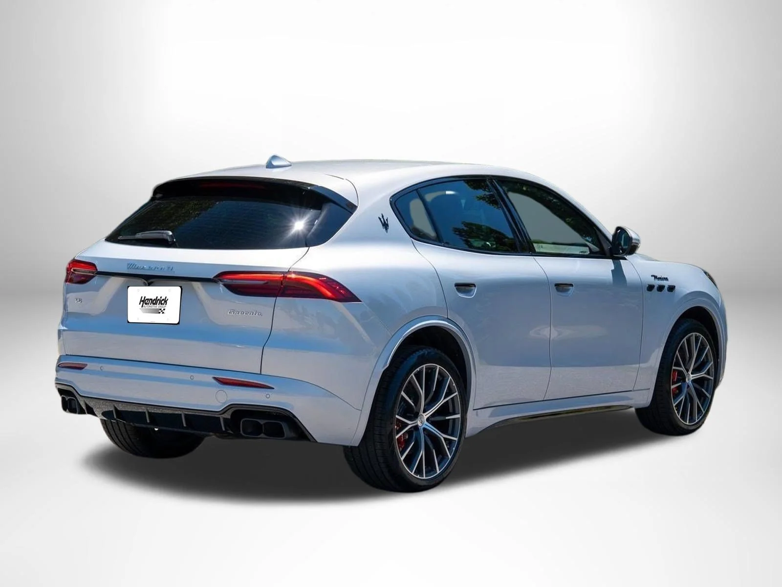New 2026 Bianco Astro Metallic Maserati Modena image 8