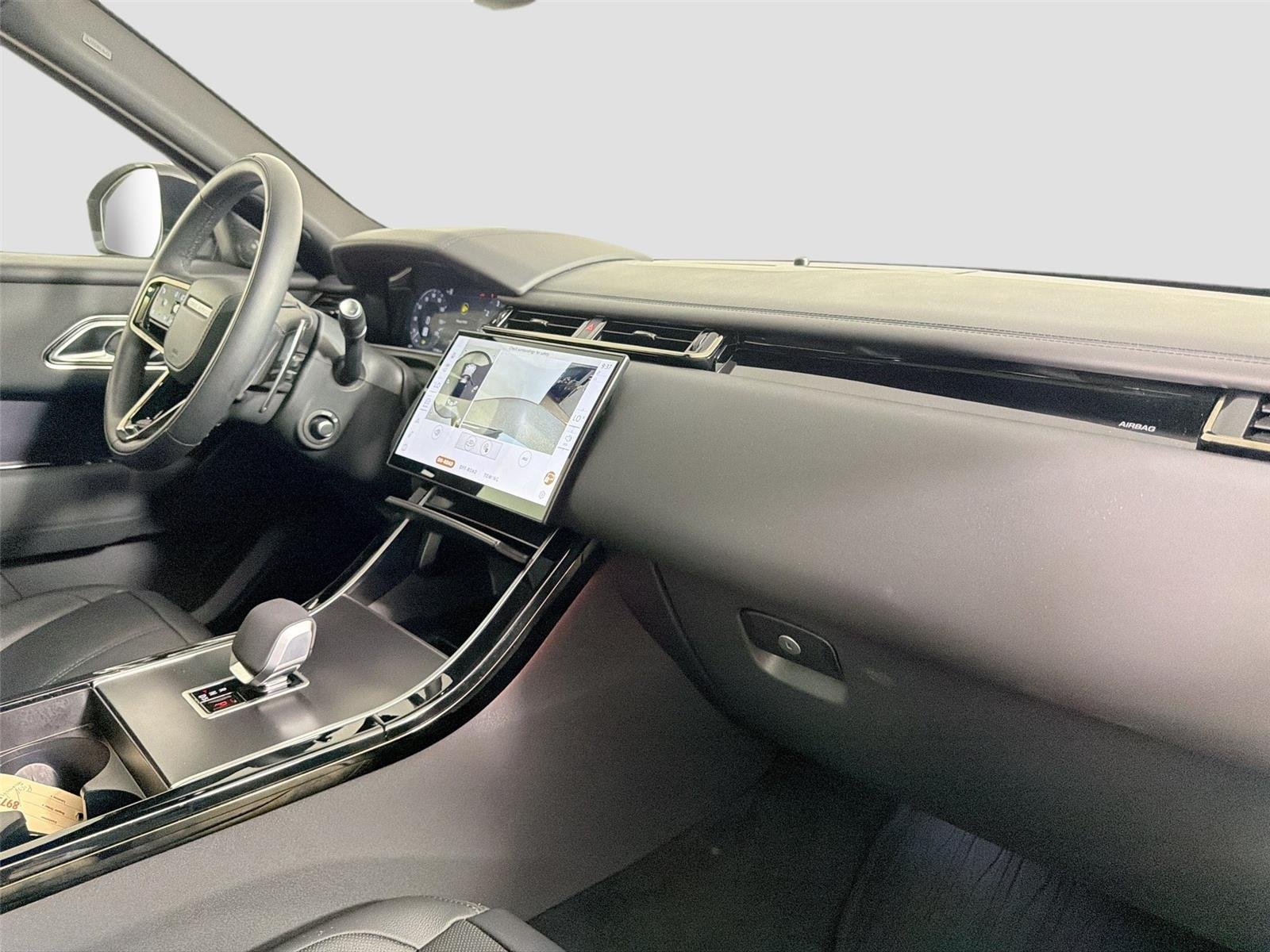 Used 2026 Arroios Grey Land Rover Dynamic SE image 28