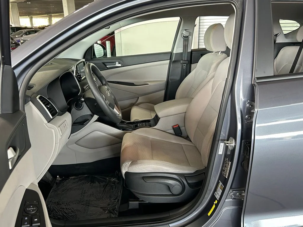 Used 2021 Magnetic Force Hyundai SE image 16