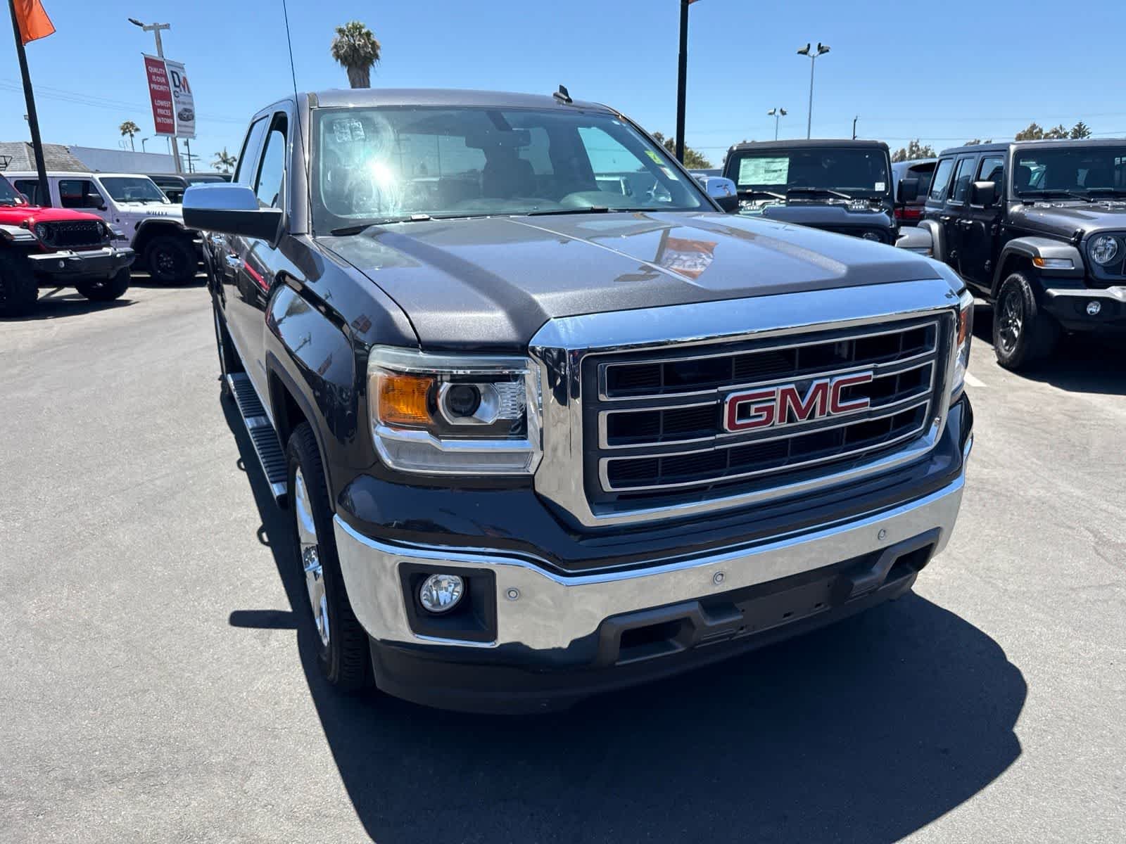 Used 2014 Iridium Metallic GMC SLT image 8
