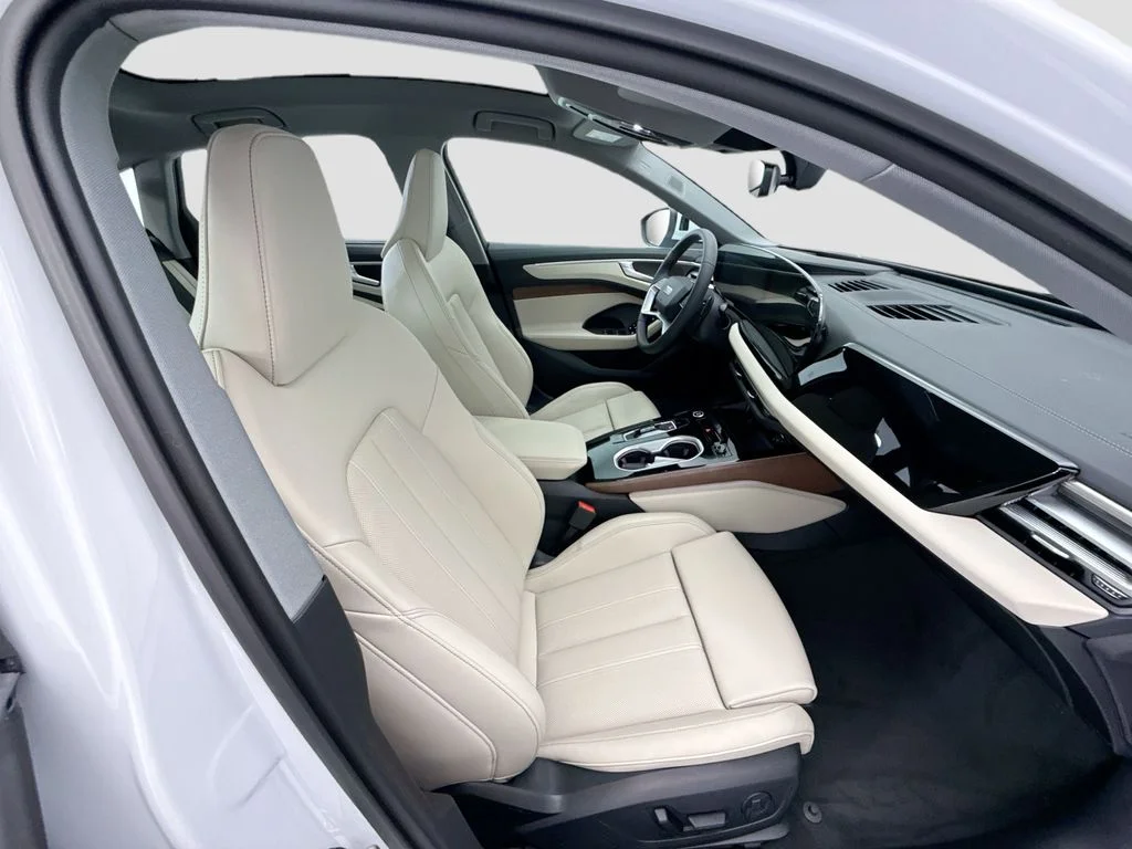 Used 2026 White Audi Premium Plus image 19