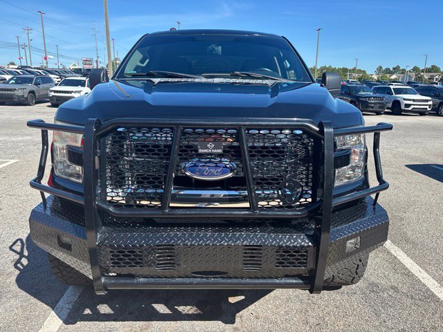Used 2016 Black Ford XLT image 2