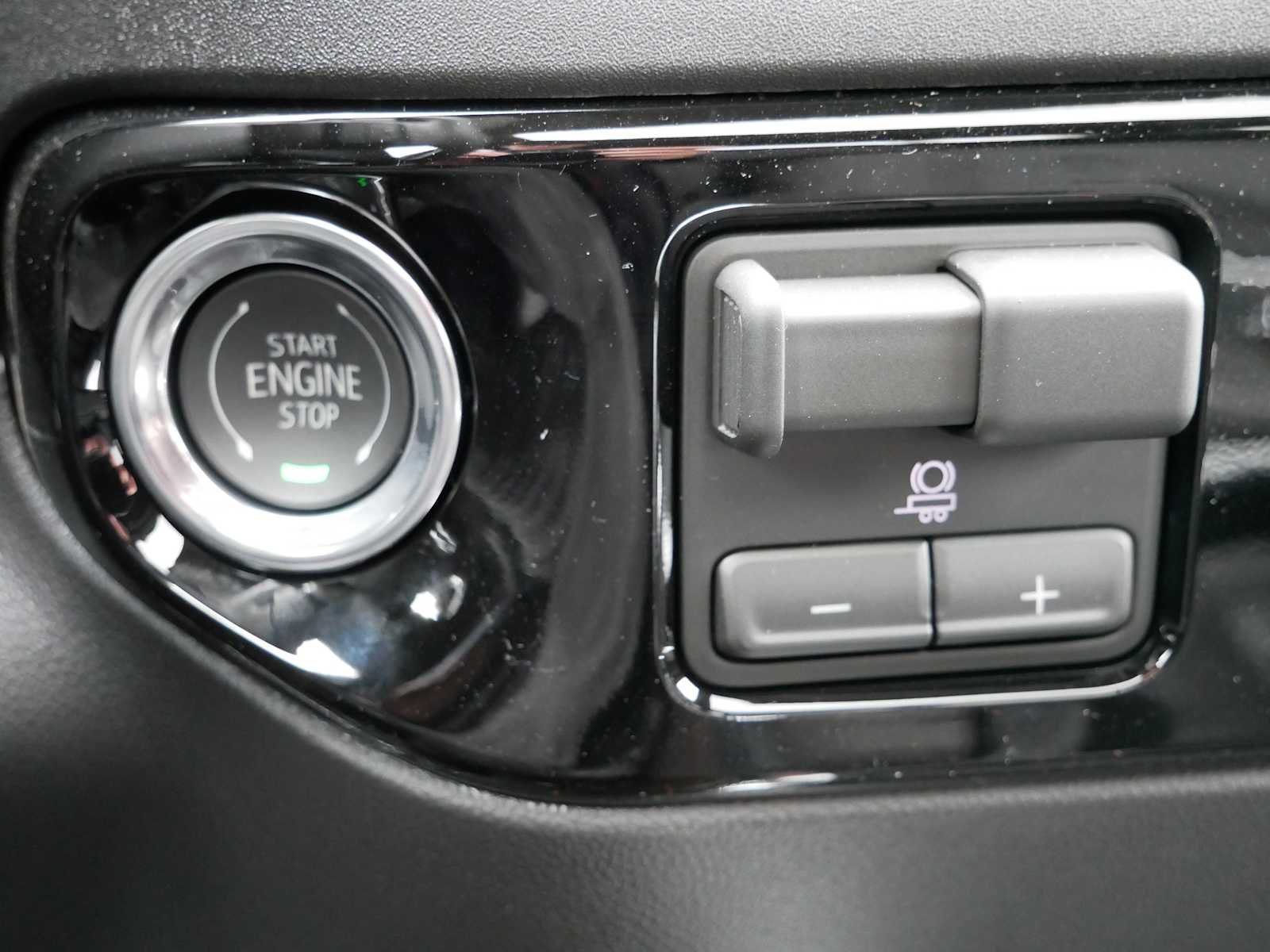 2026 GMC Sierra 1500 SLT - Photo 27