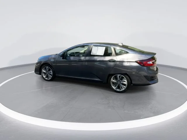 Used 2018  Honda Base image 6