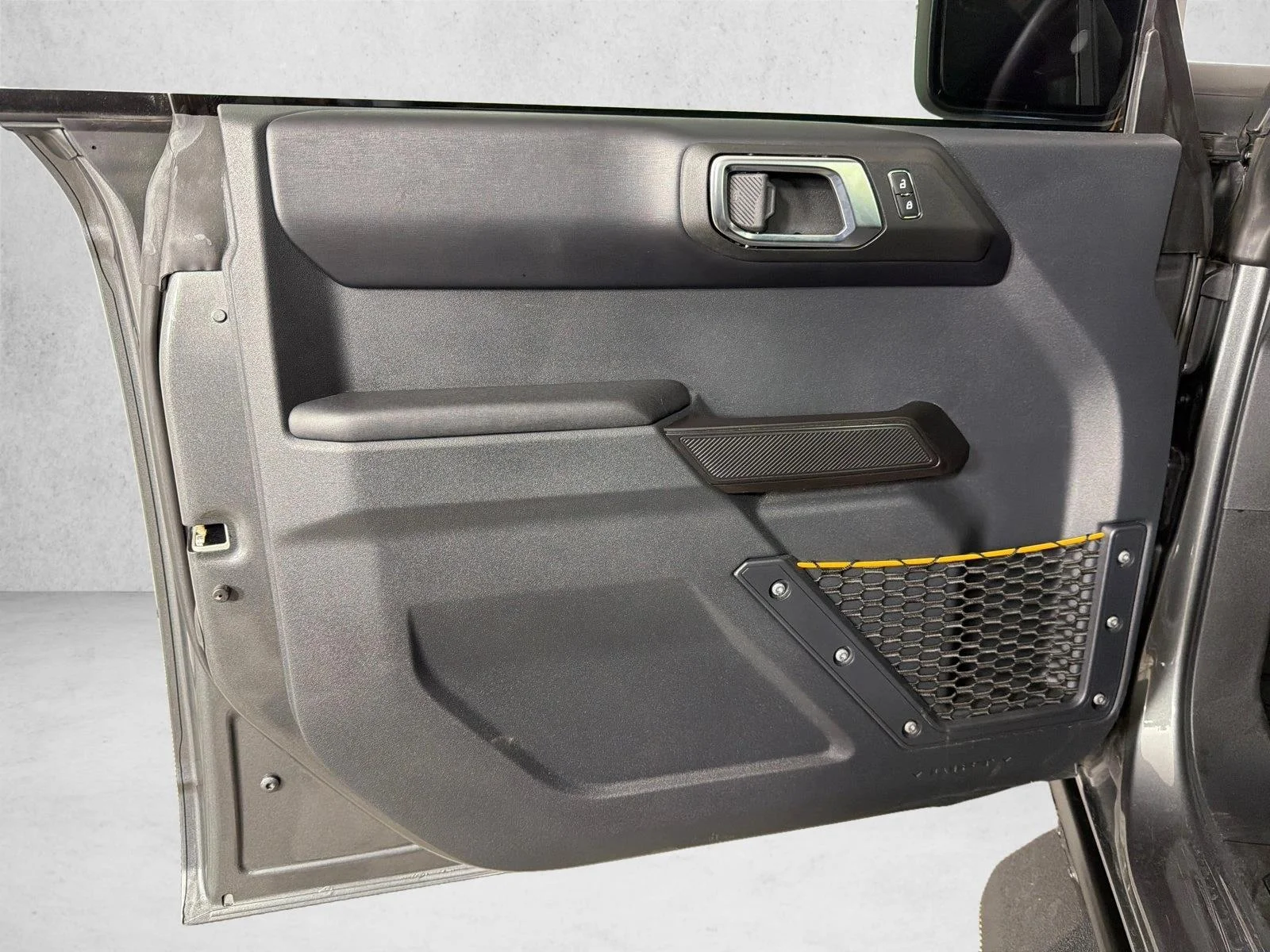 Used 2024 Gray Ford Badlands image 11