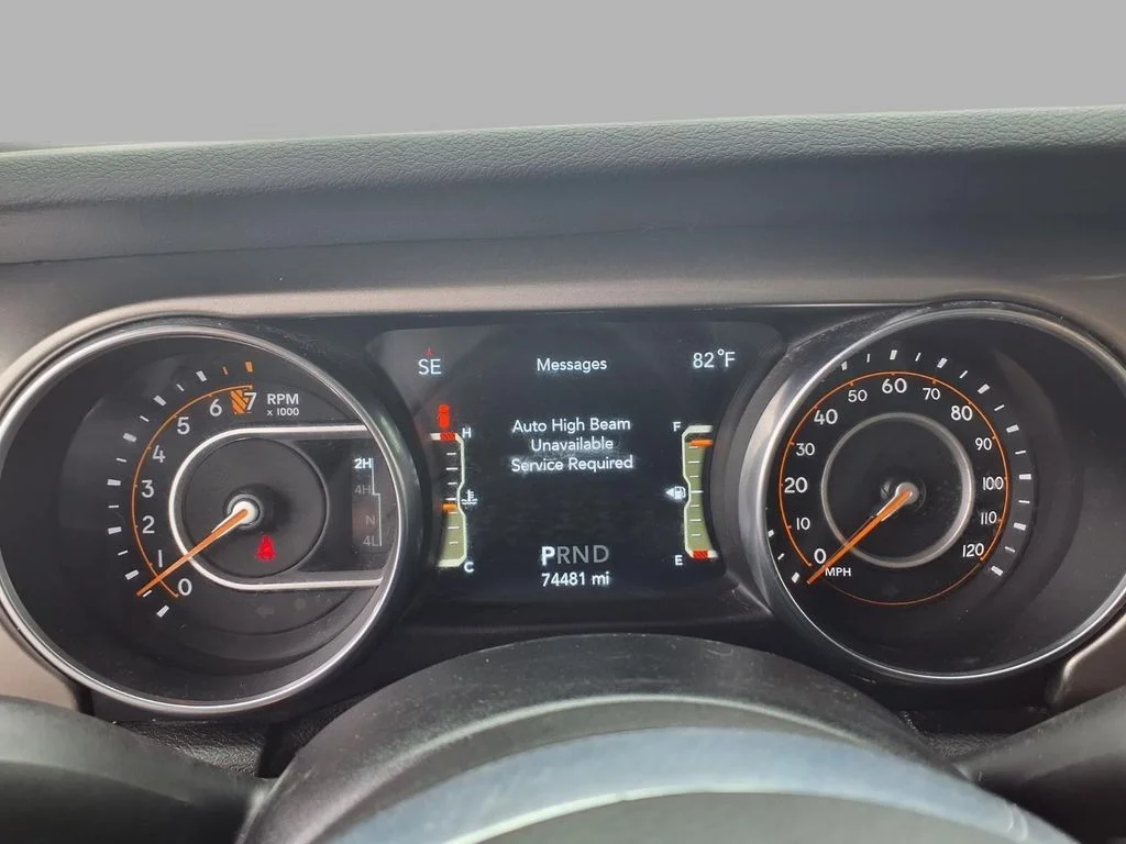 Certified Used 2020 Beige Jeep Overland image 14