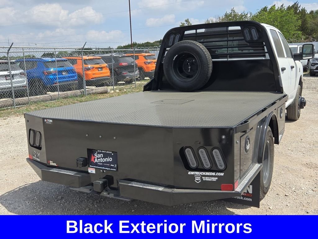 New 2026 Bright White Clearcoat RAM Tradesman image 7