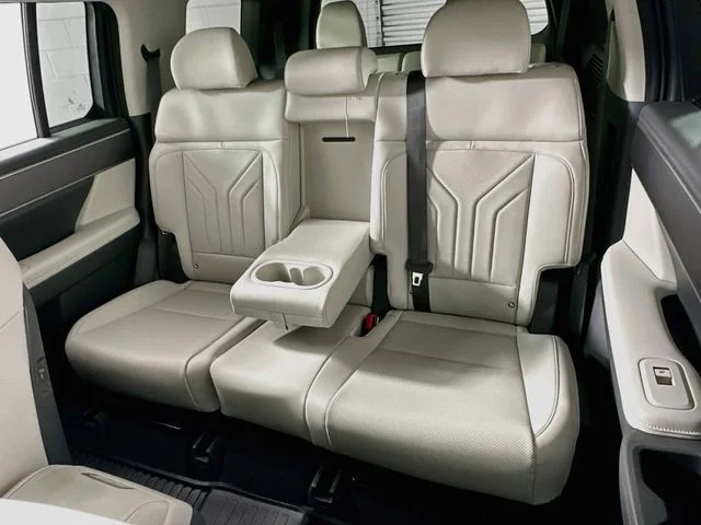 New 2027 Blue Hyundai SEL image 11