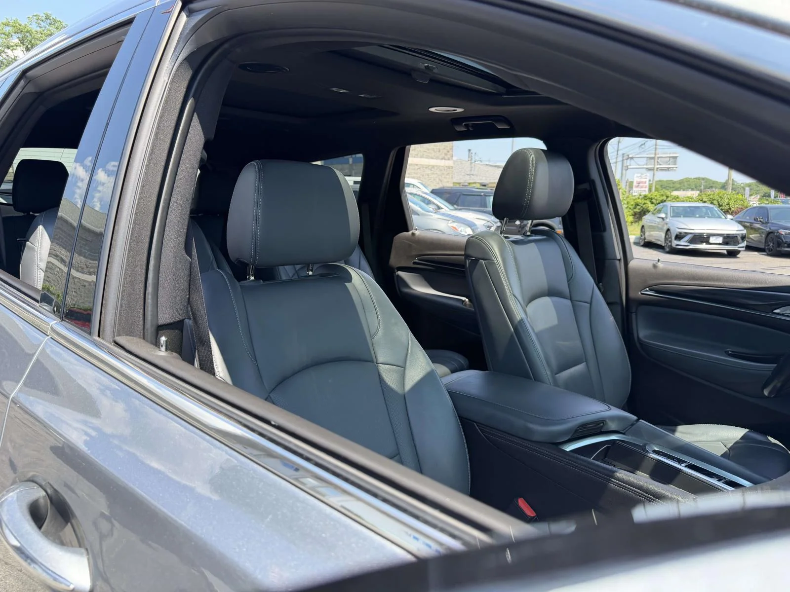Used 2023 Gray Buick Essence image 7