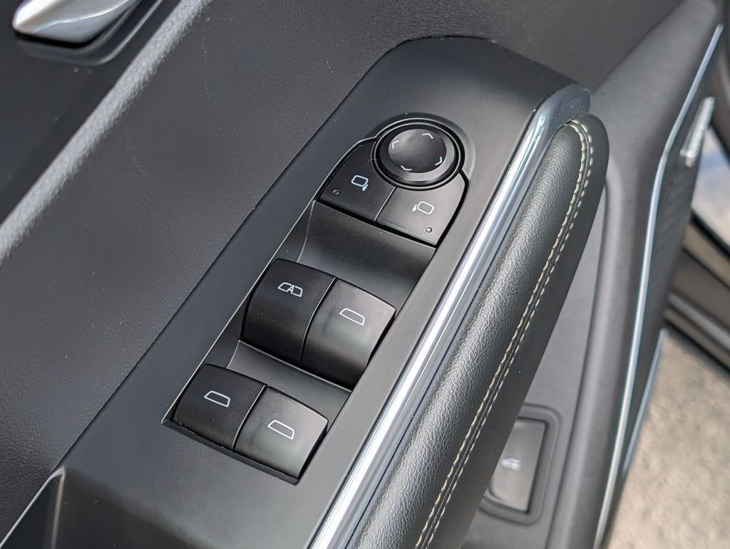 2025 GMC Acadia Elevation - Photo 20