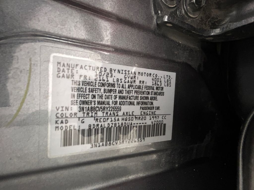 Used 2024 Gray Nissan SV image 20
