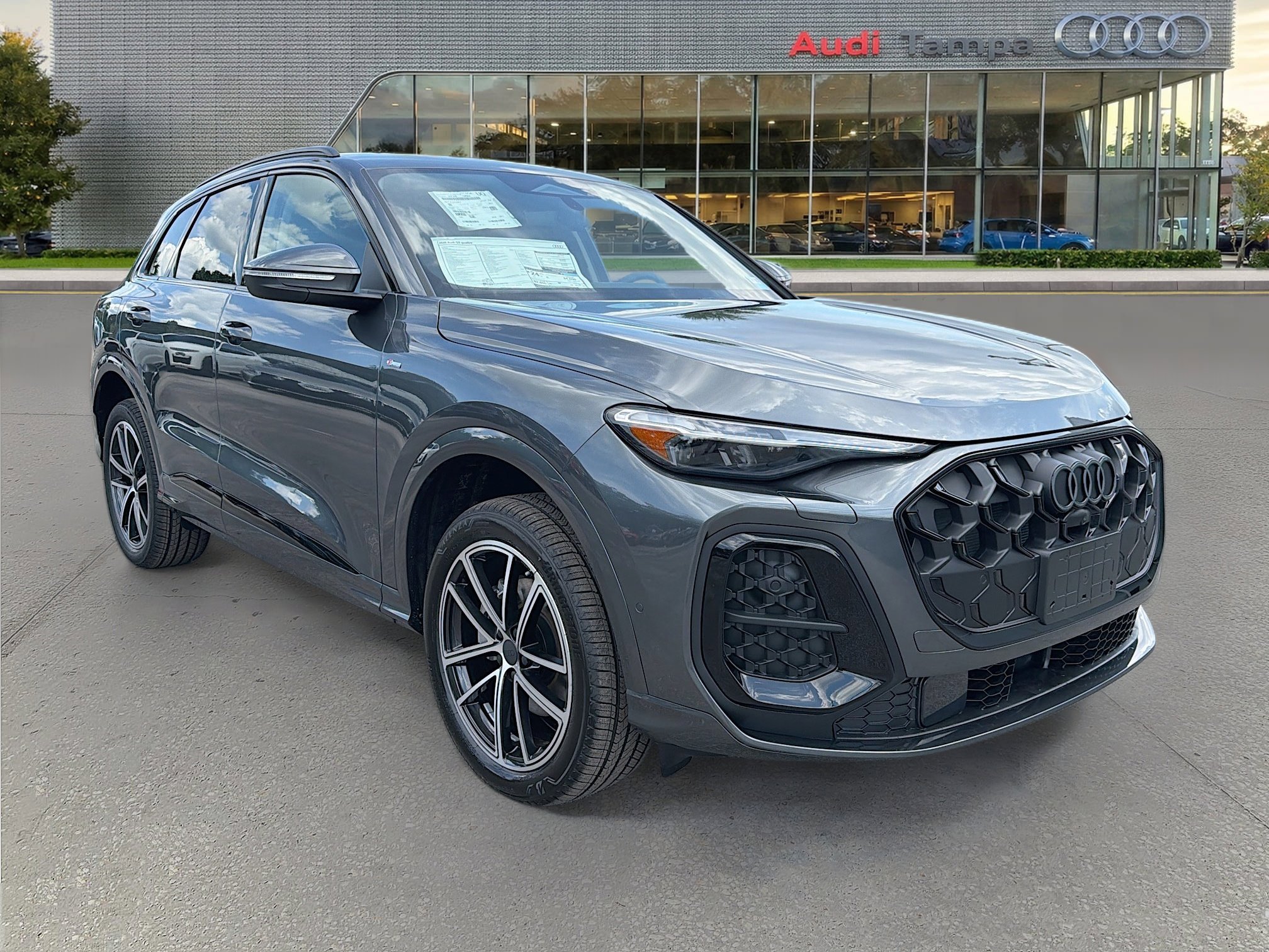 2026 Audi Q5 Premium Plus quattro's photo
