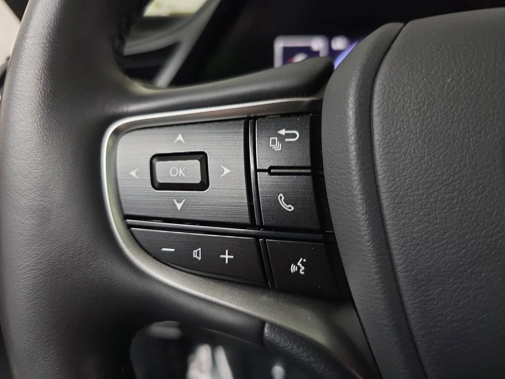 Used 2025 Silver Lexus 300h image 16