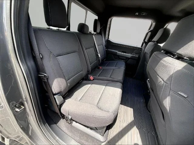 New 2026 Carbonized Gray Metallic Ford XLT image 46