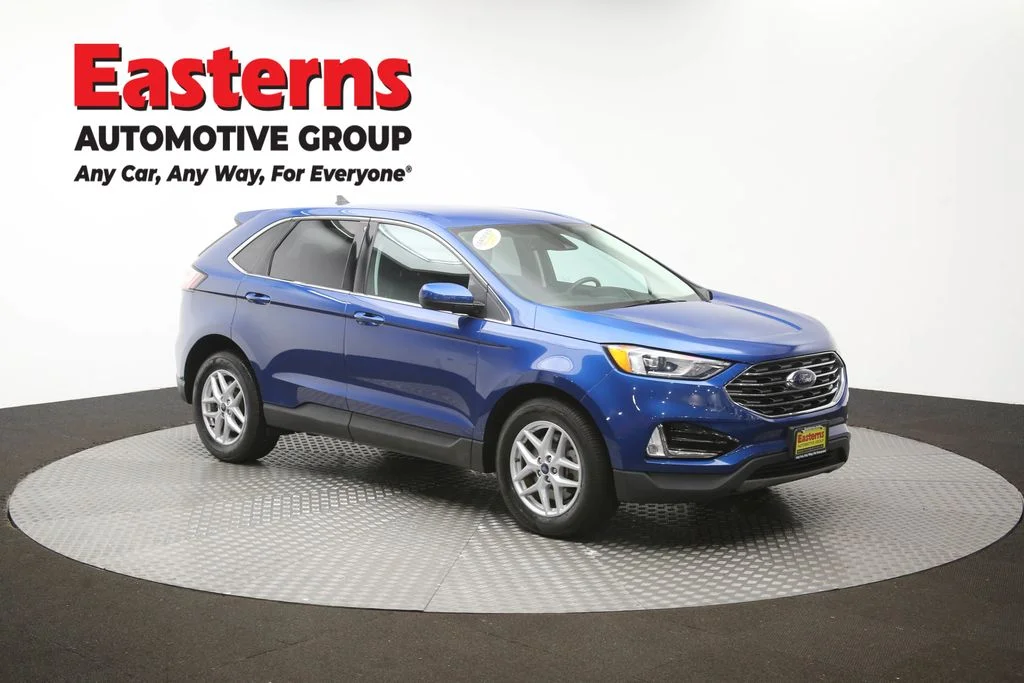 Used 2021 Blue Ford SEL image 47