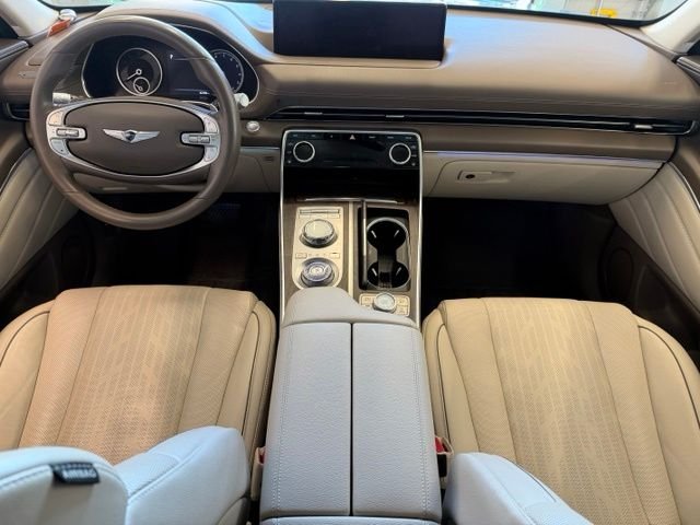 Used 2023 Silver Genesis 2.5T image 11