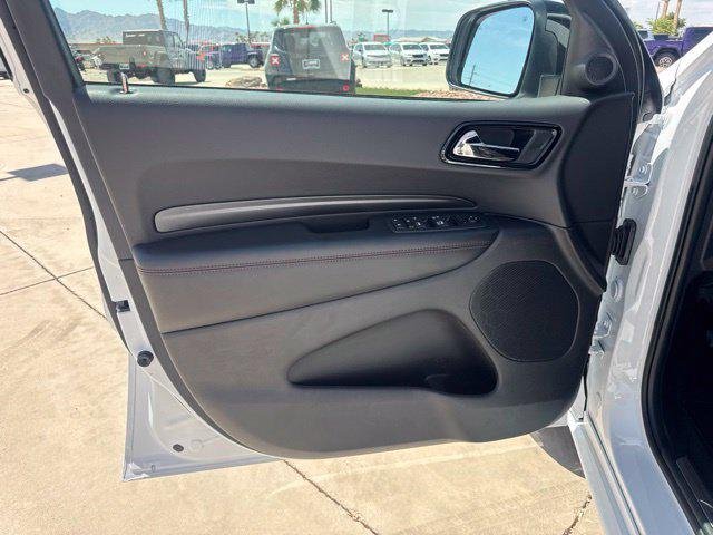 New 2026 White Knuckle Clear-Coat Exterior Paint Dodge GT image 22