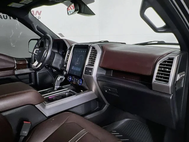 Used 2016 Black Ford Platinum image 37